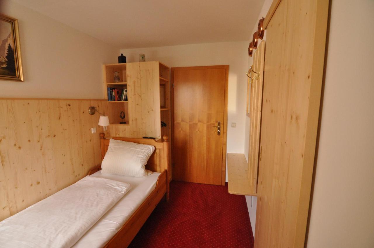 Hotel Gasthof Weisser Loewe Burgthann المظهر الخارجي الصورة